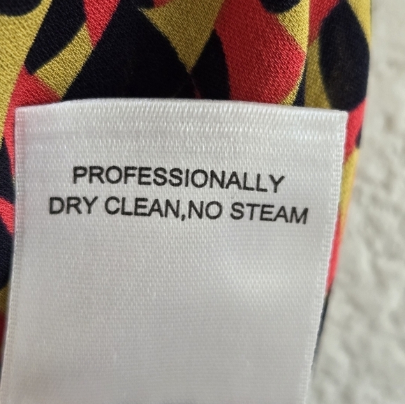 CLASSIQUES ENTIER Silk Draped Neck Sleeveless Top size Medium - Picture 10 of 10